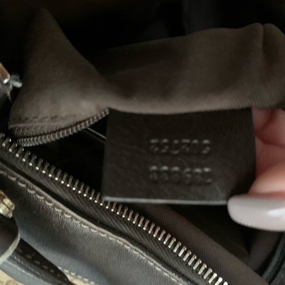 Gucci hobo 100% Authentic - Picture 6 of 6